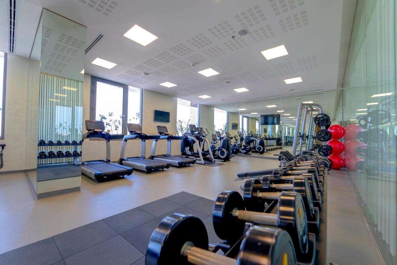 מלון דמאם Dana Rayhaan By Rotana מראה חיצוני תמונה The gym at the Embassy of the United States in Berlin